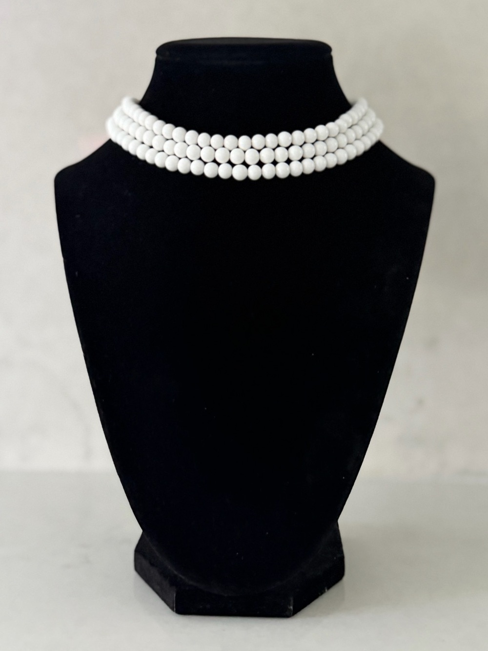 Vintage White Beaded Choker Necklace - Women Jewelry
